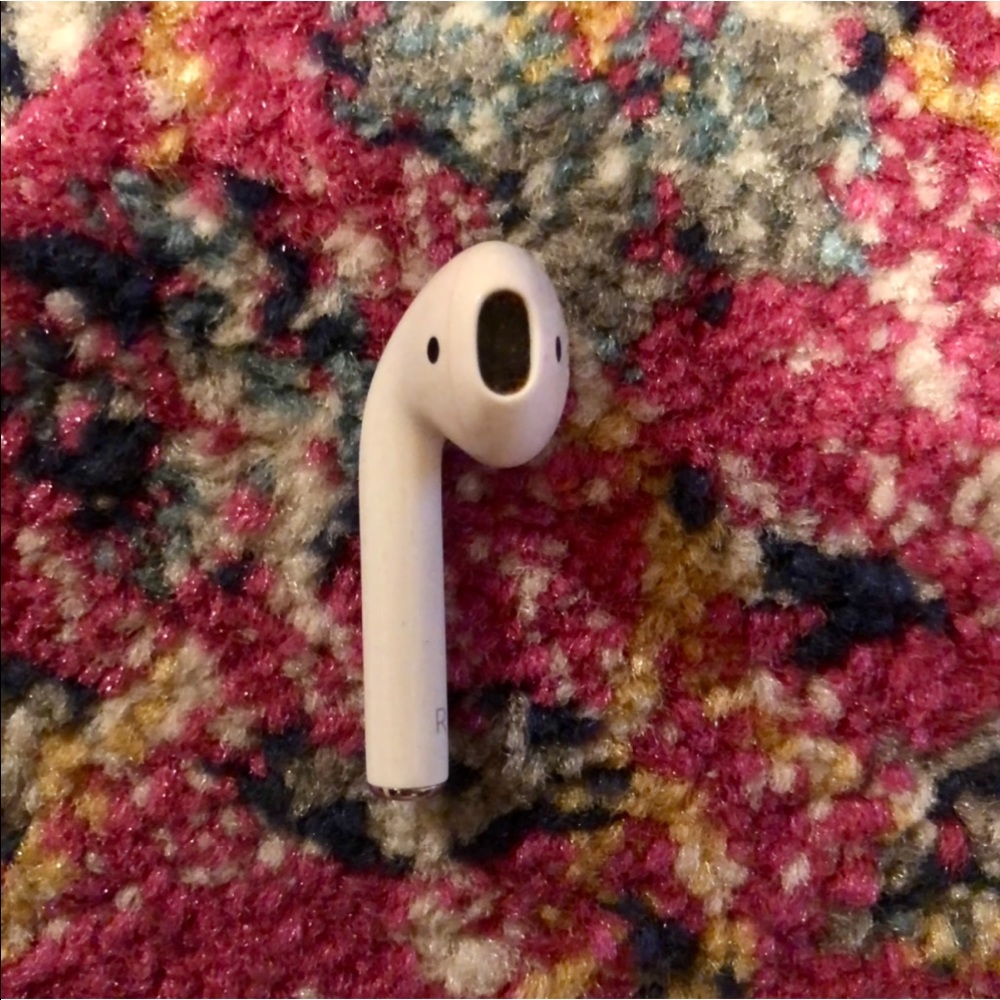 AirPod Right Pod